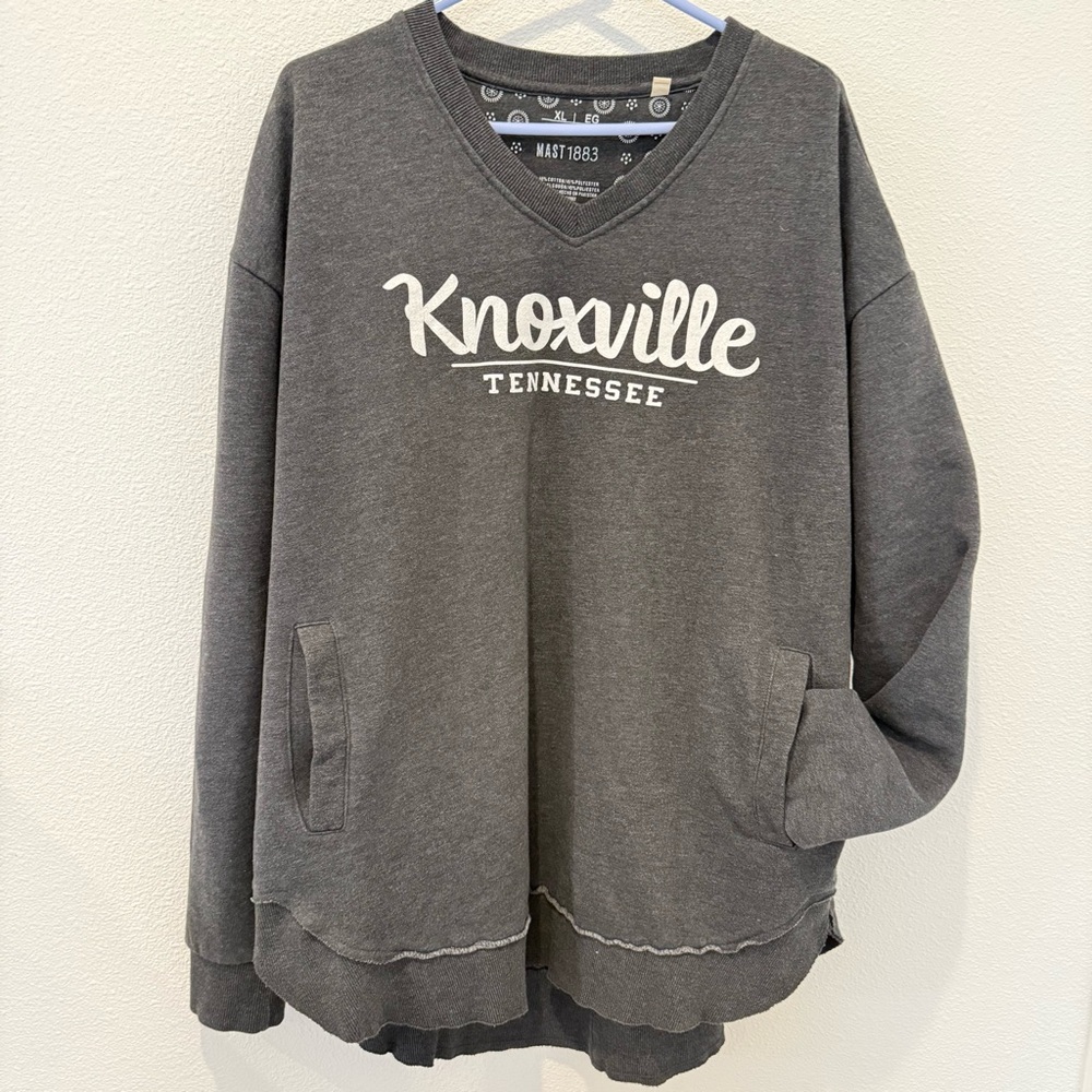 Mast 1883 Knoxville Tennessee Sweatshirt Pockets VNeck Collegiate Athletic XL